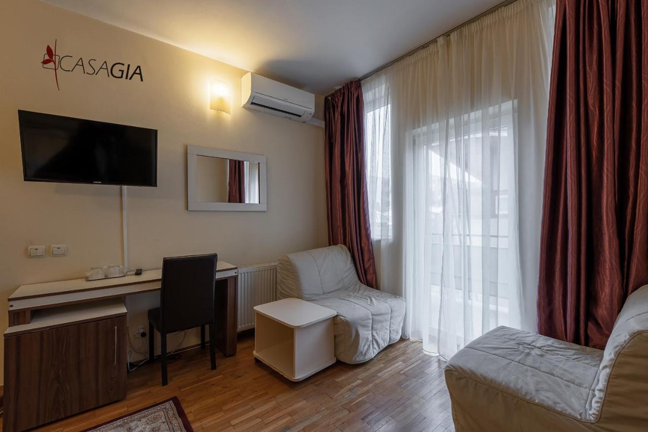Pension Casa Gia Cluj-Napoca Buitenkant foto