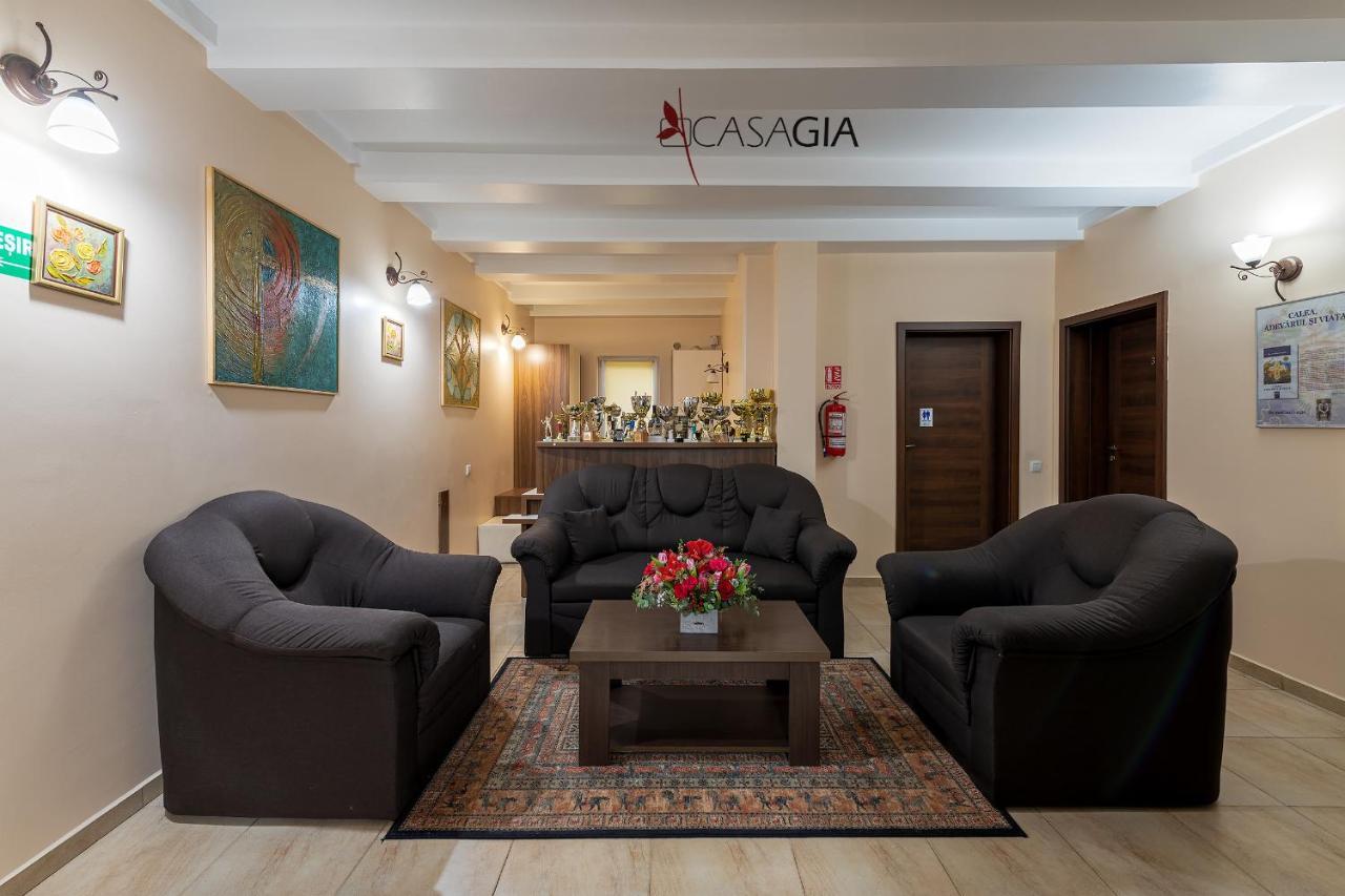 Pension Casa Gia Cluj-Napoca Buitenkant foto