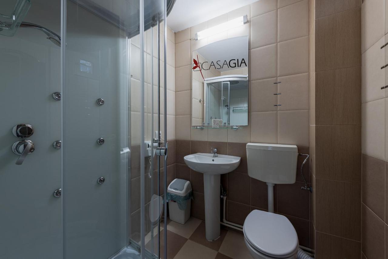 Pension Casa Gia Cluj-Napoca Buitenkant foto