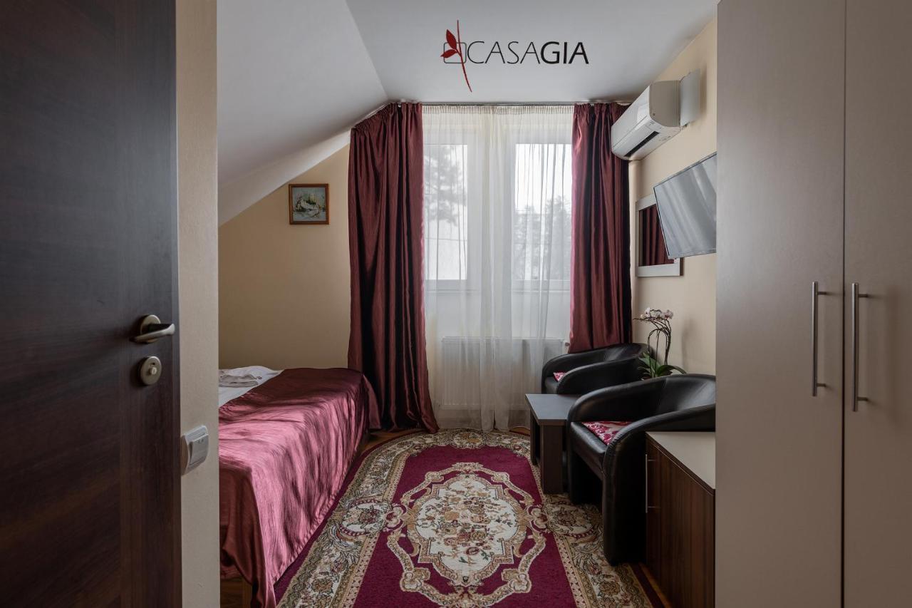 Pension Casa Gia Cluj-Napoca Buitenkant foto