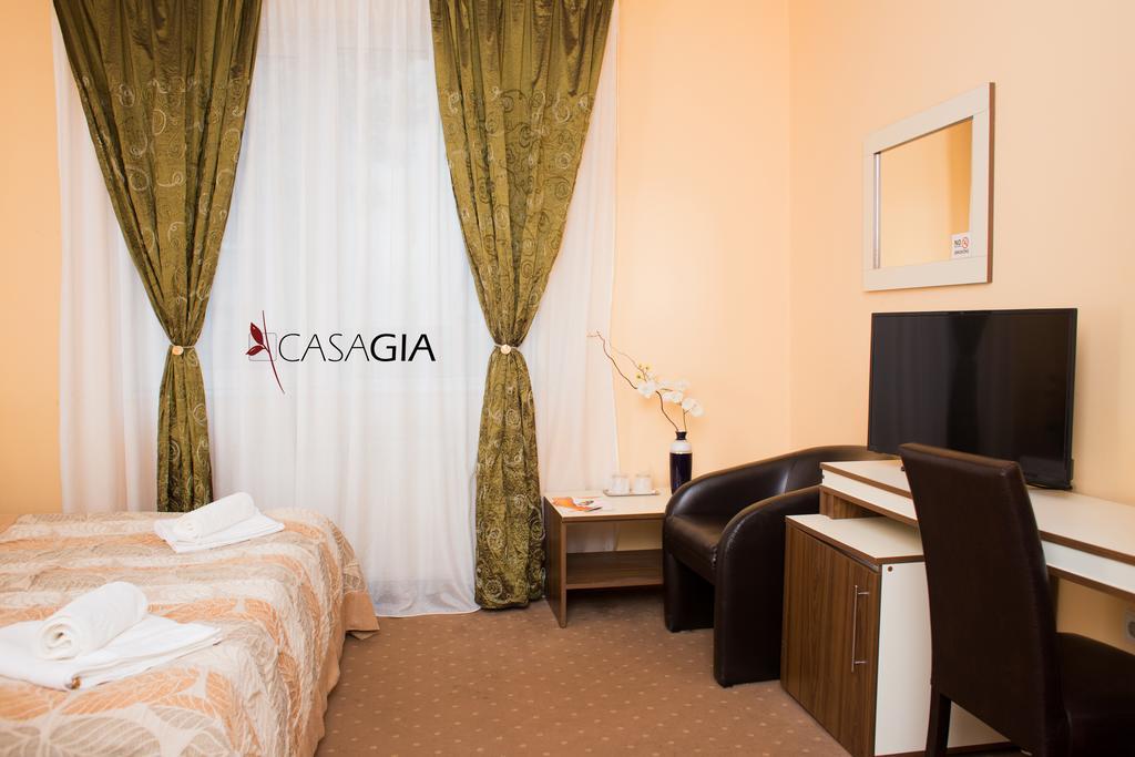 Pension Casa Gia Cluj-Napoca Kamer foto